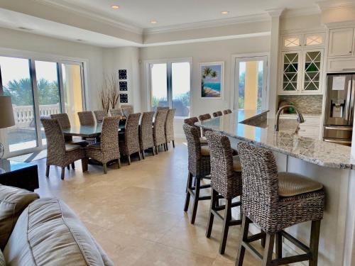 31 Singleton Beach- Oceanfront luxury home, spectacular views & private pool, FREE Activities Includ in Hilton Head Island (SC)