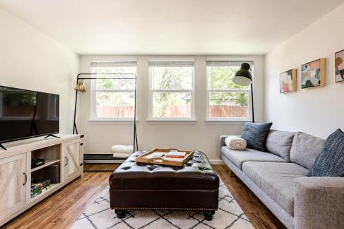 Charming, Cozy Tiny Gem with Hot Tub and Trail Access, Austin (foto 2)