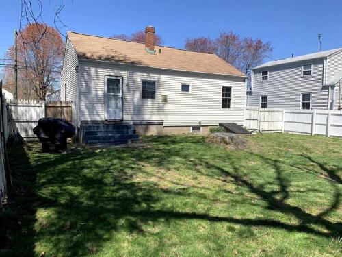 New Quaint & Convenient Hideaway Great Location in 卡菲爾 (CT)