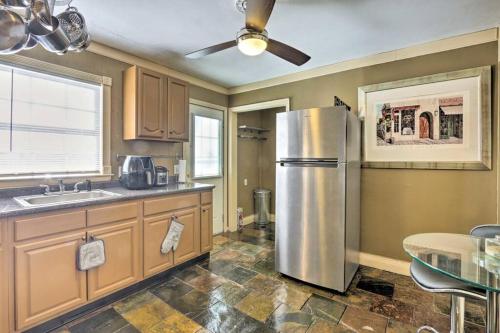 New Quaint & Convenient Hideaway Great Location in 卡菲爾 (CT)