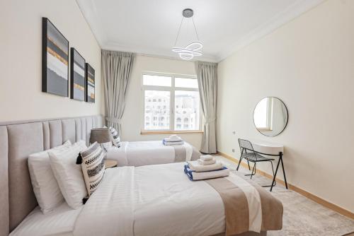 DVH Al Hamri Jumeirah Shoreline 2 Bed & Maids Free beach access - image 8