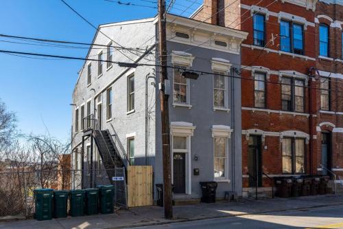 2BR with amazing views - UC - OTR - Downtown in Cincinnati, USA