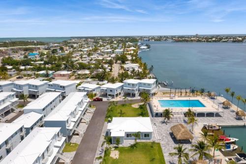 Ocean Isles Mackeral Row in Marathon, USA