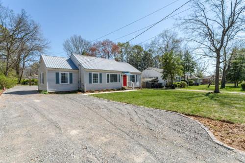 Professionally Designed 4BD Central location in Murfreesboro, USA