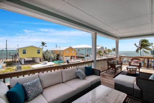 Ocean Breeze Oasis with great boating access in Marathon, USA