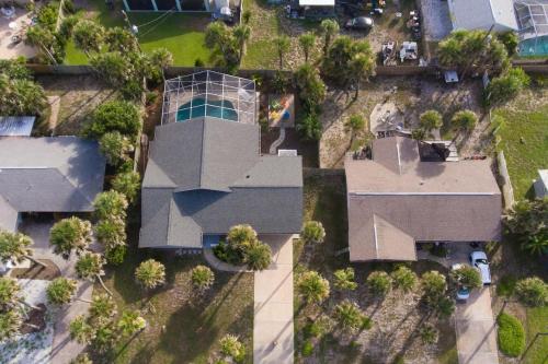 Sandcastle Harbor Pool and FirePit in Ponce Inlet (FL)