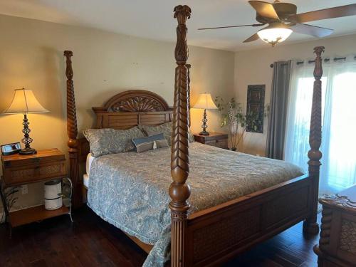 SurfCity Villa Chateau Relaxeau in Oak View
