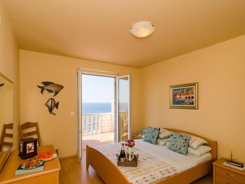 2 Bedroom apartment with balcony