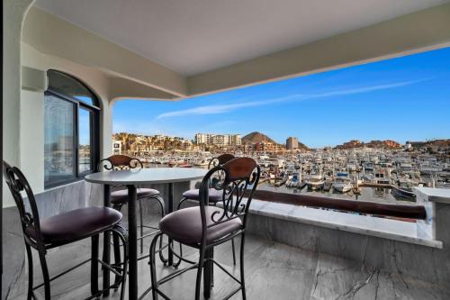 Completely Remodeled 2BD-2BA Plaza Bonita in Cabo San Lucas, Mexico