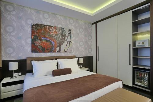 Belgreat Premium Suites Room Type - Superior King Suite with Free Parking