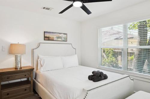 Best of Bishop Arts 2BD with Style & Comfort in Dallas, USA