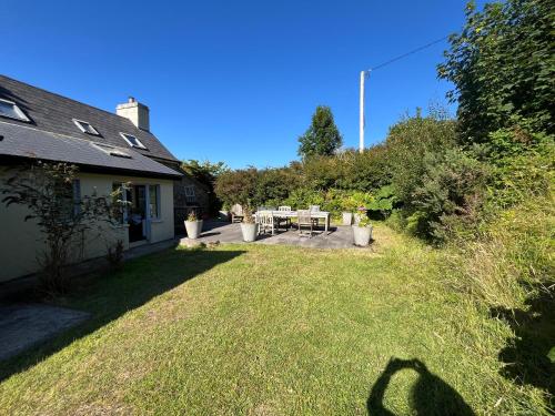 Canfee Cottage in Tuosist