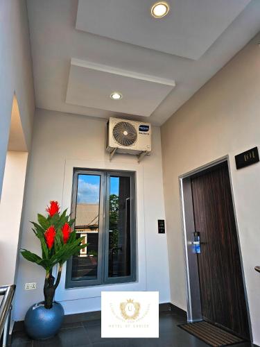 2 Bed Apartment 1 - Stylish Benin City Retreat, Benin City (foto 2)