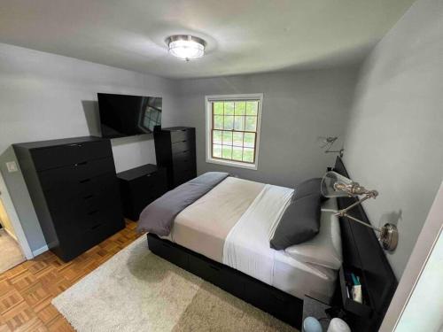 Cute Home near U of M and EMU in Ypsilanti, USA
