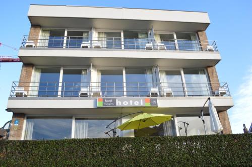 Hotel Maxim - image 10