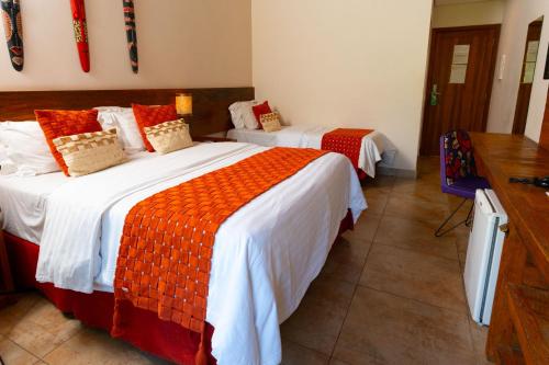 598207825 Kalango Hotel Boutique