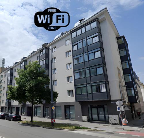 Hauptbahnhof Rooms