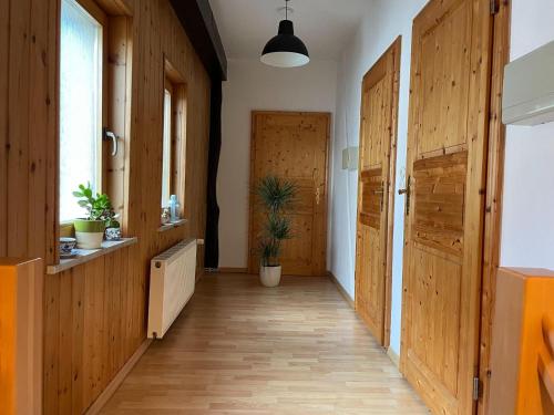Seadmed, Retreat with Garden  Family Amenities in Gross Stromkendorf