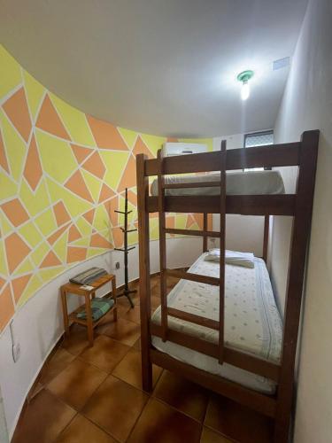 1 bunk bed