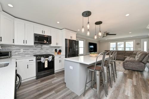 Kitchen, Belmar NJ 5 Min Walk to Beach in Belmar
