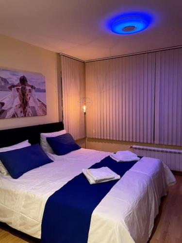 Blue Orchid Studio near airport & free parking, Sofia (Foto 9)