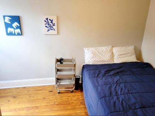Budget Bed Room near Downtown Inner Harbor w Free Parking in Baltimore, USA