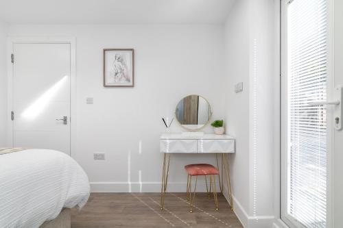 Flat in Queens Park, Londýn (fotografie 4)