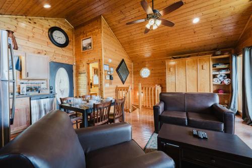 Aint No Mountain High Enough cabin in Sevierville, USA