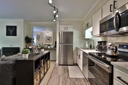Whiffletree E2, 1BR-1BA, Close to Slopes, Discounted Lift Tickets! in Killington, USA