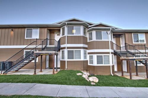 Tennis Building Condo #310