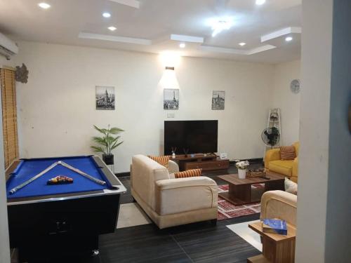 Three-Bedroom Apartment image 10