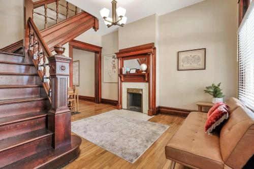 4 Bed Duplex near Goodale Park in Columbus, USA