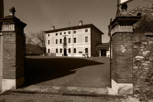 Albergo Ristorante Giulietta e Romeo - Hotel - Montecchio Maggiore