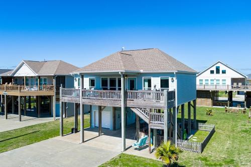 Sea Leggs Cabin home in Crystal Beach, USA