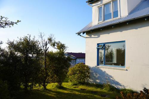 Spacious home near Sky Lagoon