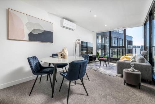 ThLittle Luxe Phillip City Fringe Retreat - image 2