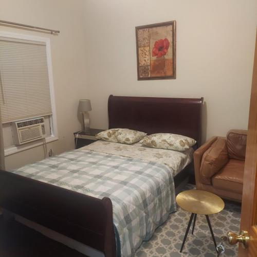 Deluxe Room E in Jersey City, USA
