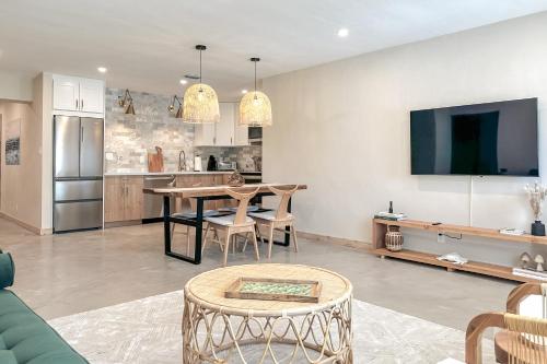 Imagine Residence in Hallandale Beach, USA