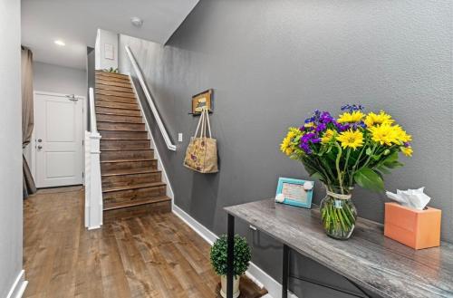 Four Points Coastal Comfort in Oceanside, USA