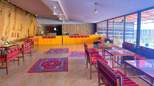 Ресторан, Wadi rum sand Delight camp in Ваді Рум