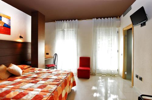 Hotel Navarro - image 9
