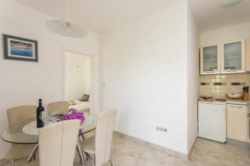 設施, Apartments Maria Kolocep - Two Bedroom Apartment with Terrace and Garden View in 克羅策普