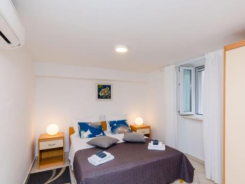 Apartment Domix - Two Bedroom Apartment - Tap to explore photos