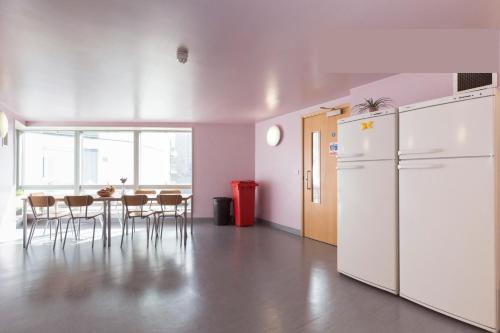Friendship House (Southwark) - image 7