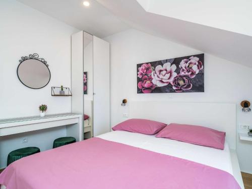 Apartment & Rooms Papa - Superior Double or Twin Room with Balcony and Partial Sea View Soba 1, Mlini (foto 7)