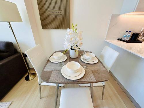 Modern 1br In Jvc Fully Furnished & Balcony, Dubai (foto 2)