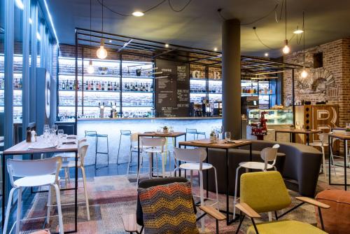 Novotel Gent Centrum - image 3