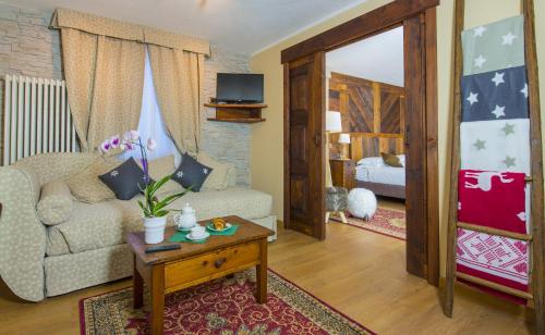 Hotel Edelweiss - image 10