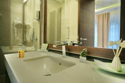 Belgreat Premium Suites - image 7