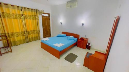 1 queen bed